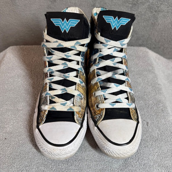 Converse Chuck‎ Taylor All Star High x DC Comics Wonder Woman Size 6 154900C - Picture 6 of 16